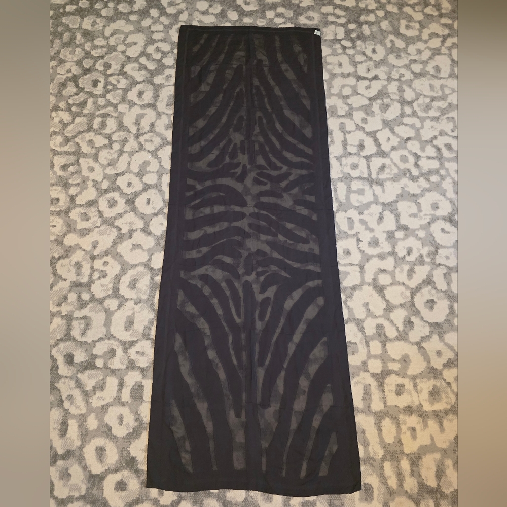 FENDI Roma Women's Black Sheer Zebra Print Large Silk Scarf AUTHENTIC